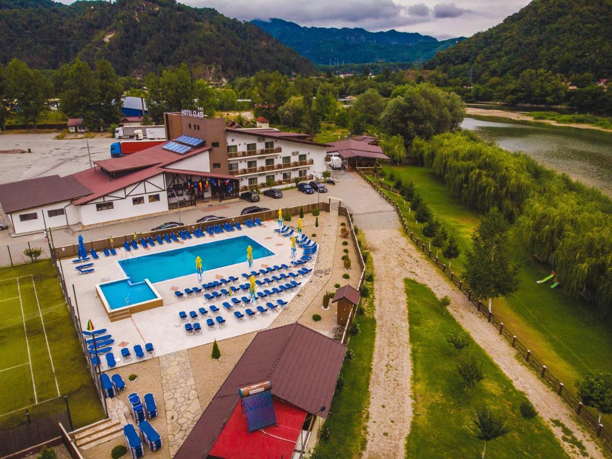 Hotel Class Брезой Экстерьер фото